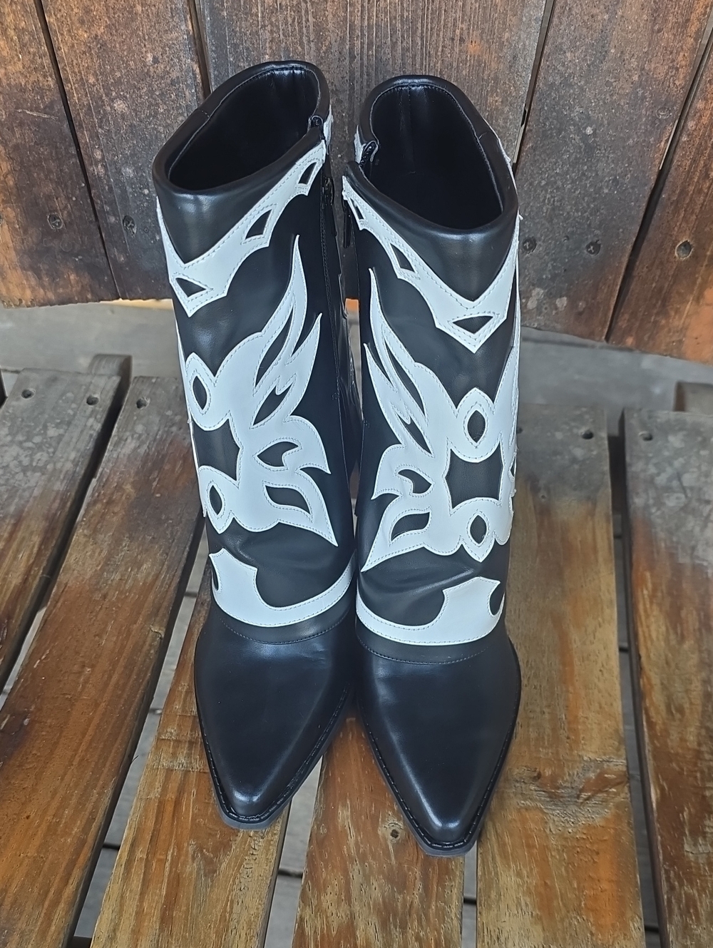 INC Black and White Western-Inspired Women’s Boots.  Size 7.5 Perfect Condition.
